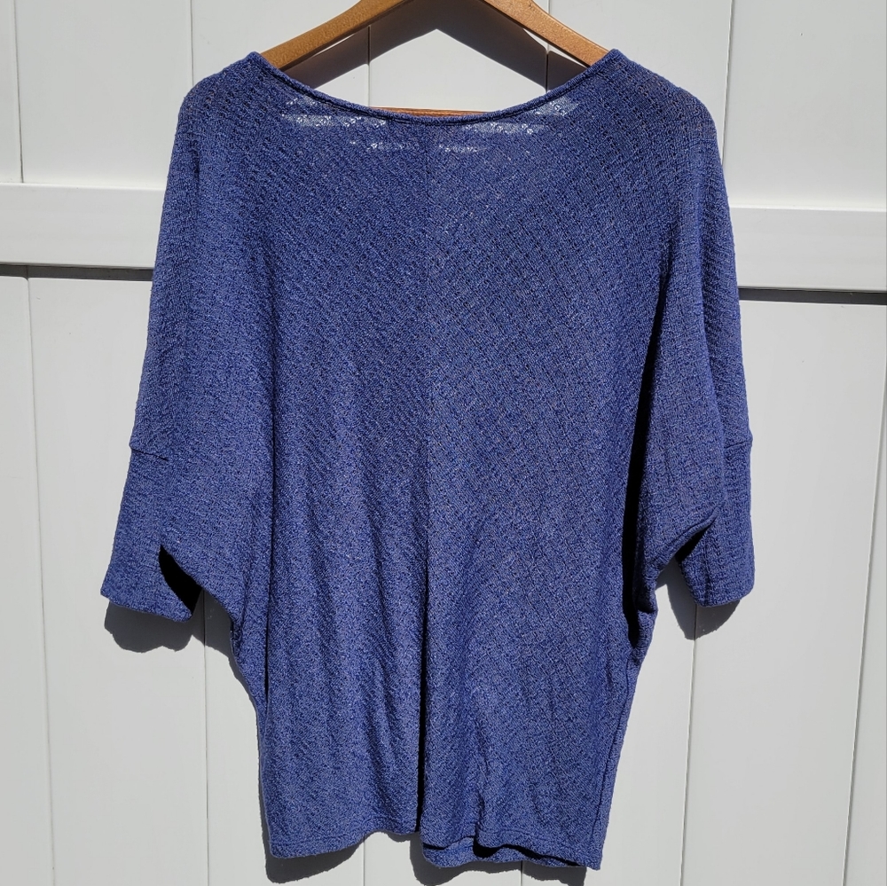 Lightweight top - Picture 3 of 4